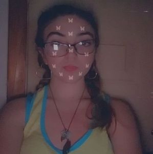 Meet your Posher, Natalie